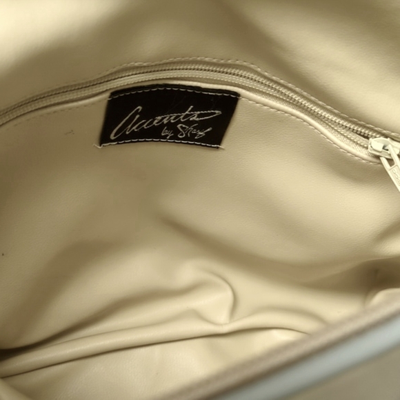 Sharif Crossbody Bag - Picture 11 of 15